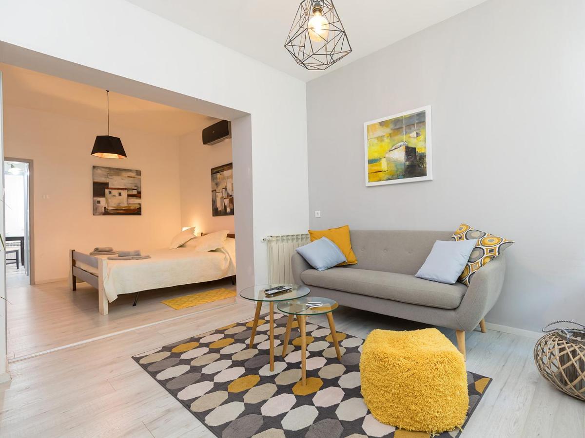 Design Apartment Новиград Екстериор снимка