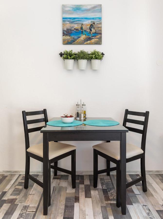 Design Apartment Новиград Екстериор снимка